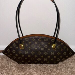 Monogram Ellipse Louis Vuitton Handbag  (Off - Brand)
